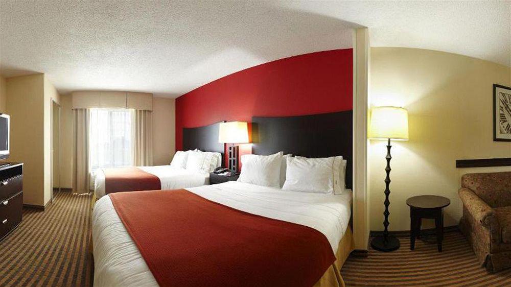 Holiday Inn Express Atmore By Ihg Exterior photo
